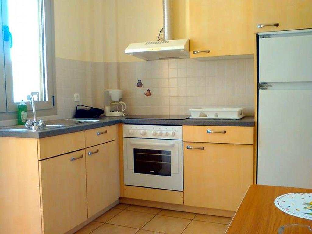 Asfodelos Apartment Hotel Каковатос Екстериор снимка