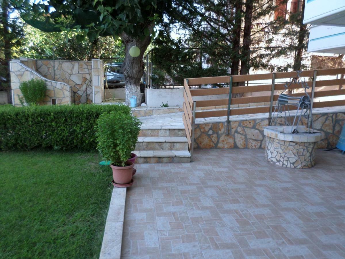 Asfodelos Apartment Hotel Каковатос Екстериор снимка
